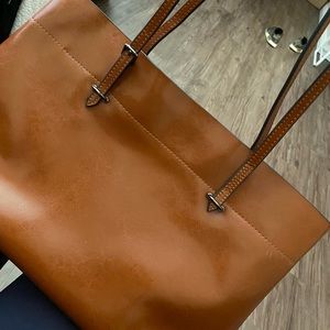 Leather bag